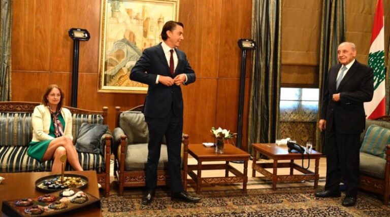 هوكشتاين من عين التينة: إتفاق أميركي لوقف إطلاق النار (صور)