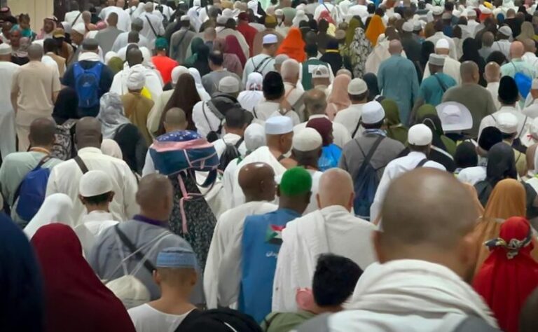 الحرارة في مكة 52 في الظل: ارتفاع كبير بأعداد وفيات الحجاج.. من بينها لبنانية