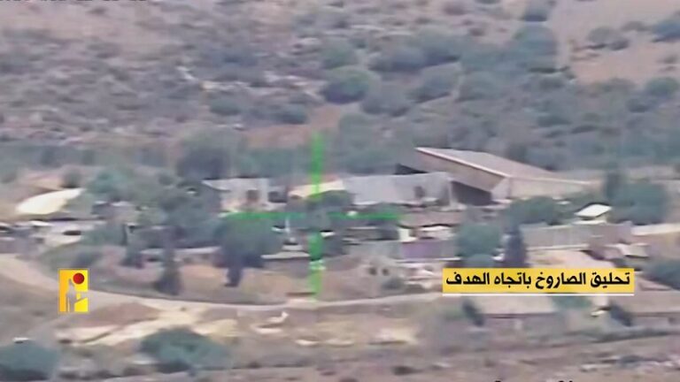 بالفيديو.. المقاومة تستهدف منصّة قبّة حديديّة في ثكنة “راموت نفتالي”