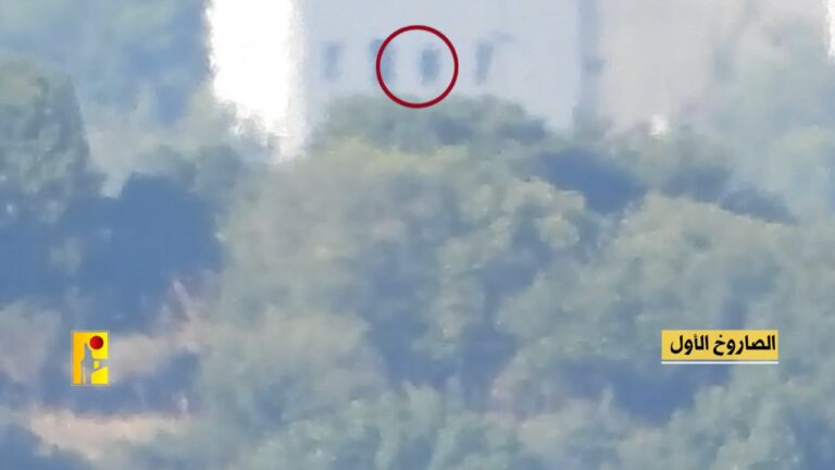 بالفيديو.. استهداف مصنع “بلاسان” في مستوطنة “سعسع”