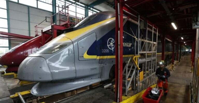 عطل كهربائي في فرنسا يلغي 17 رحلة قطار