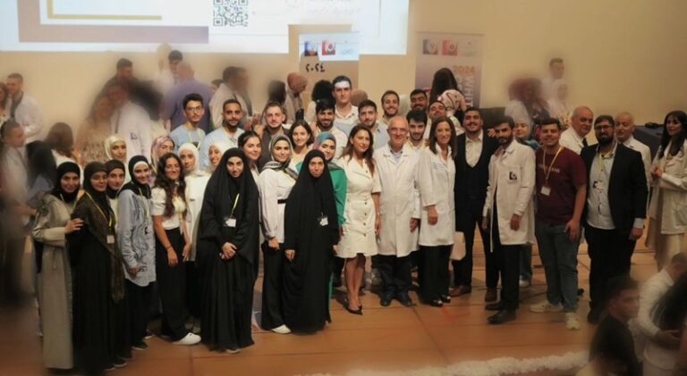 للمرة الأولى.. مراسم تقليد الرّداء الأبيض في كلية العلوم الطبية