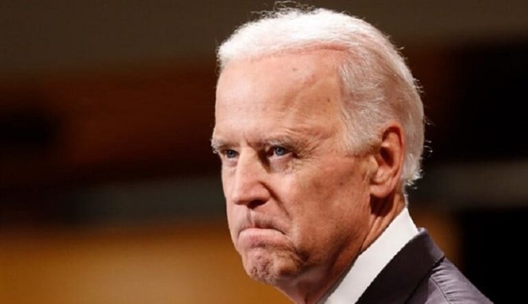 بايدن يهاجم قرار المحكمة بشأن “حصانة” ترامب