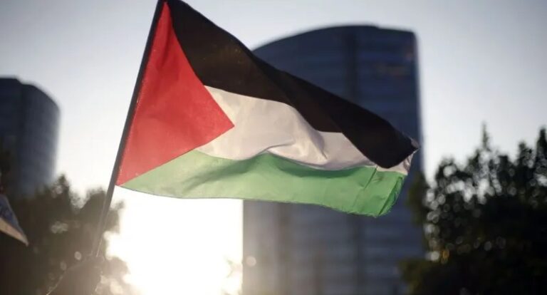 اليابان تدرس الإعتراف بدولة فلسطين