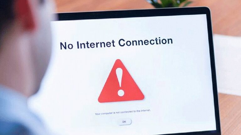 شبكة الإنترنت تنقطع عن لبنان؟