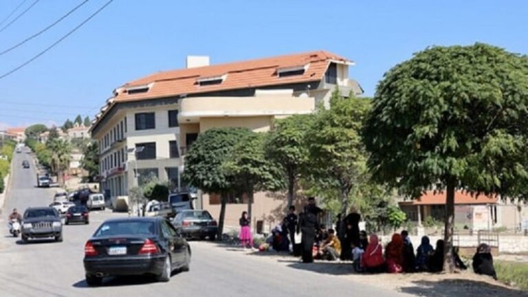 نزوح محدود من صور.. للميسورين فقط