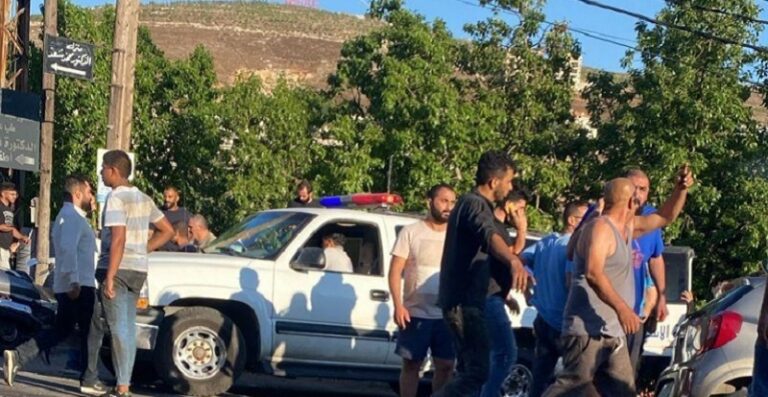 استشهاد جريح بالغارة على كفر رمان