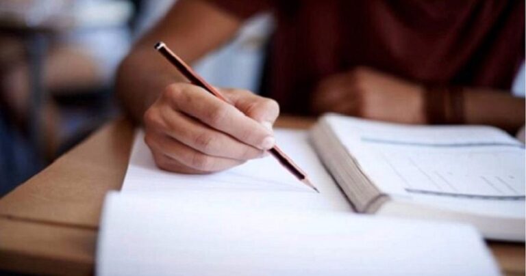 نتائج الإمتحانات الرسمية في نهاية تموز؟