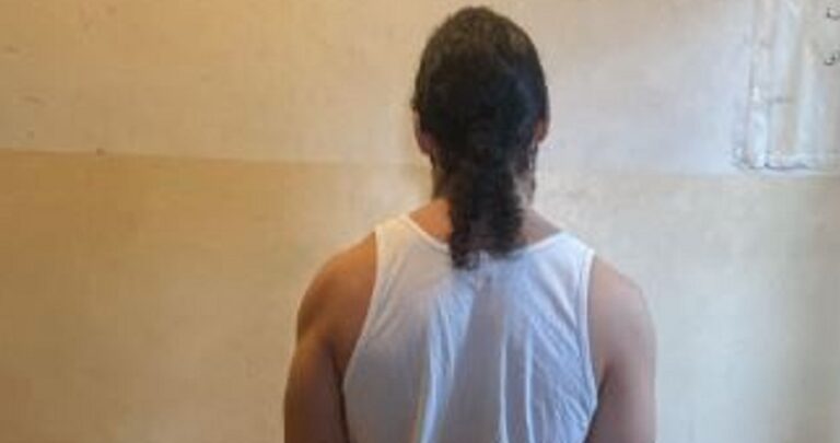 يبيع حشيشة الكيف وسجائر إلكترونية لقاصرين.. في قبضة الأمن!