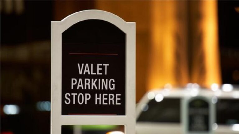 محاضر ضبط لأصحاب شركات خدمة ركن السيارات في بيروت