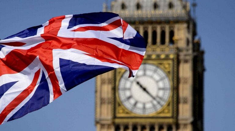 بريطانيا لرعاياها: لمغادرة لبنان