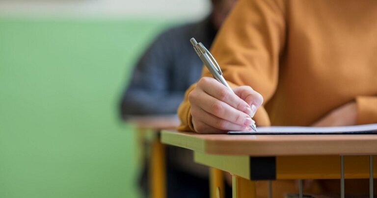 فوضى التسريب في الامتحانات: فتّش عن “دكاكين” التعليم!