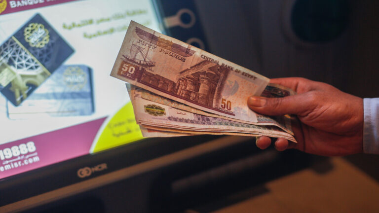 مصر تقلب عجزها إلى فائض!