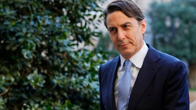 ورقة لبنانية إلى هوكشتاين؟