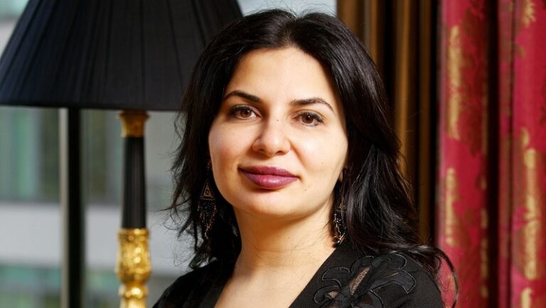 مكافأة أميركية 5 ملايين دولار لمعلومات عن ”ملكة العملات المشفرة”!