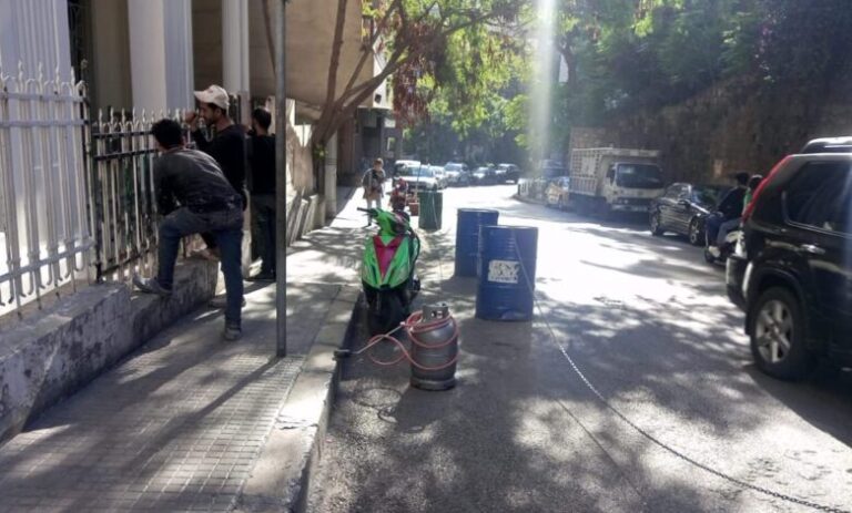 حملة لبلدية بيروت لإزالة التعديات على الأملاك العامة