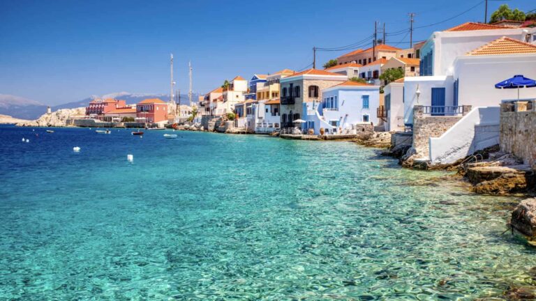 أسبوع العمل مدته 6 أيام في اليونان؟