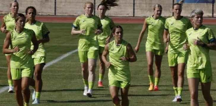 أول إمتحان جدي لأولمبياد باريس.. فقدان أمتعة سيدات استراليا لكرة القدم