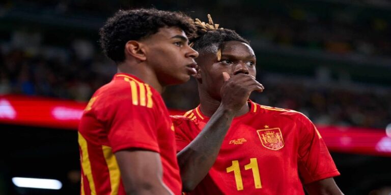 يامال يُثير الجدل بعدما إلتقى نيكو ويليامز المطلوب من برشلونة