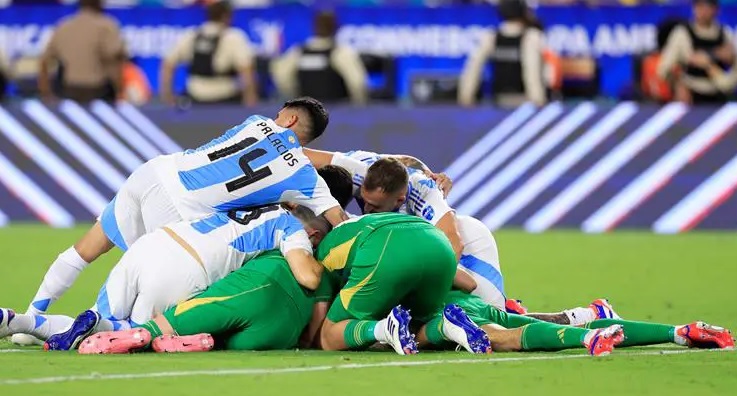 لاوتارو مارتينيز يقود الأرجنتين للفوز بكوبا أميركا على حساب كولومبيا