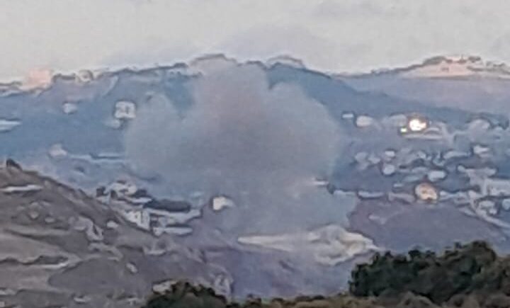 غارة معادية بين عيتيت وجويّا