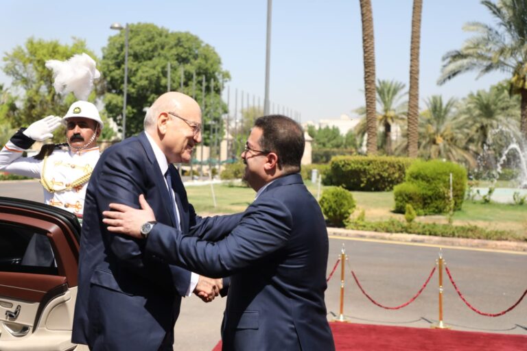 ميقاتي من بغداد: مستمرون العمل باتفاقات التبادل الاقتصادي والتجاري (صور)