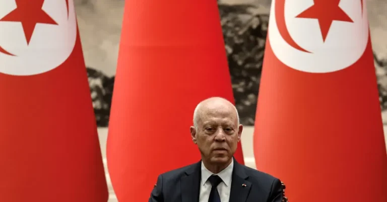 الرئيس التونسي يترشح لولاية جديدة
