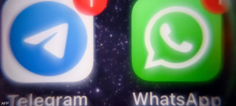 إنقطاع بخدمتي “تلغرام” و”واتساب” في روسيا