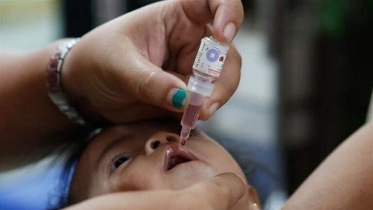 تسليم 1.2 مليون جرعة من لقاح شلل الأطفال لغزة