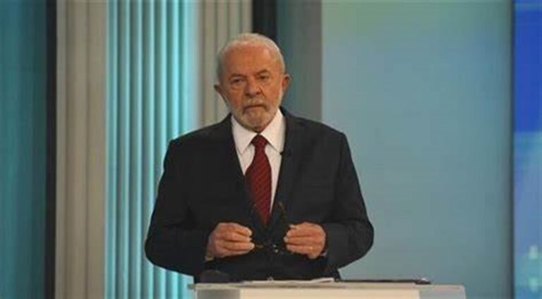 الرئيس البرازيليّ يقترح تنظيم انتخابات جديدة