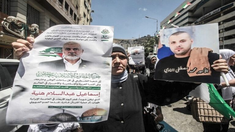 إيران تنفي اعتقال مشتبهين في قضية اغتيال هنية