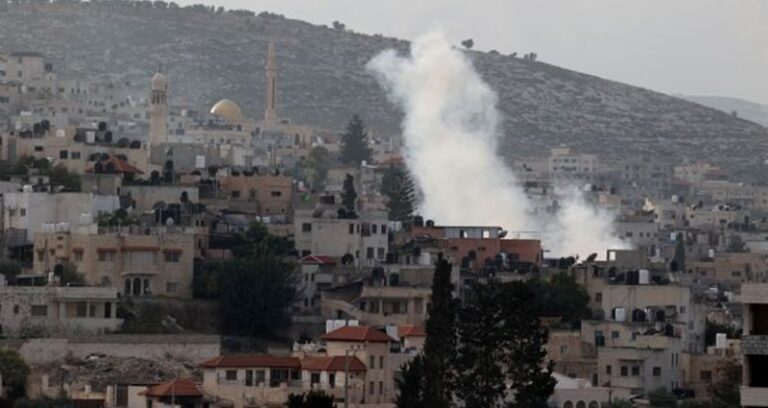 شهيد وجريح بغارة عيترون