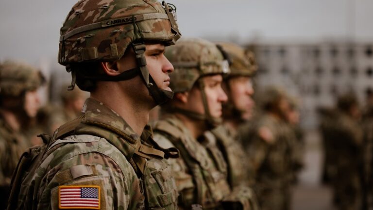 واشنطن: أحبطنا مخطط إيراني لاغتيال مسؤولين أميركيين