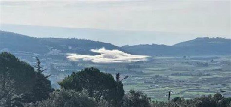 العدو يستهدف العديسة