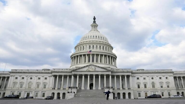 نائبة أميركية تخسر عضوية الكونغرس بسبب حرب غزة