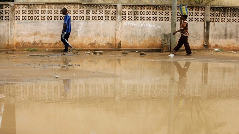 مقتل 52 شخصاً بفيضانات النيجر