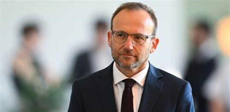 حزب أسترالي: لفرض عقوبات على “إسرائيل”