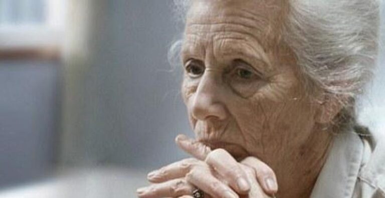 متى تبدأ مرحلة الشيخوخة؟