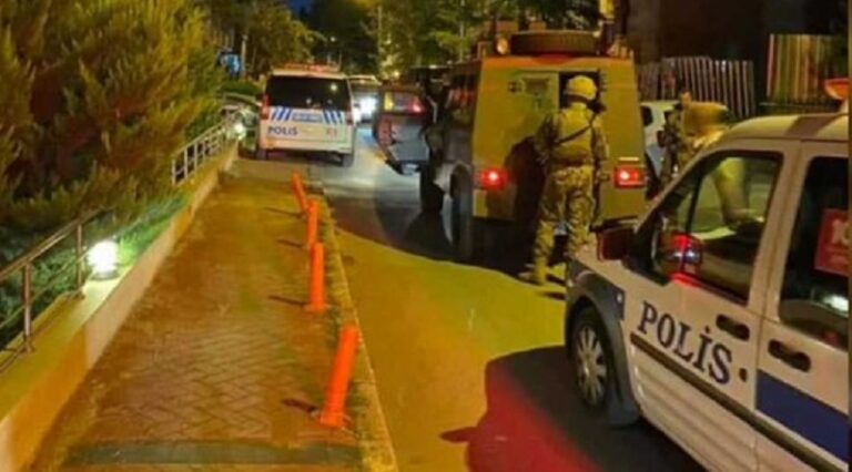 مقتل والدة وزير تركي سابق على يد نجله!