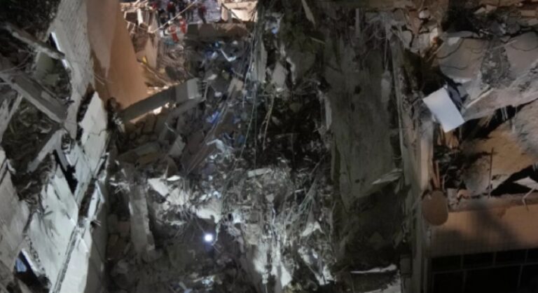 رائحة صفقة في الأجواء؟