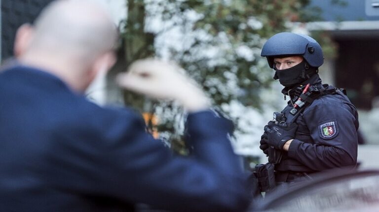 الادعاء الألماني يوجه 5 اتهامات بالقتل لمنفذ عملية الدهس