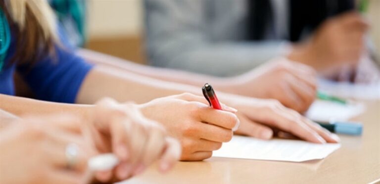 مواعيد قبول طلبات الترشيح للإمتحانات الرسمية الدورة الإستثنائية