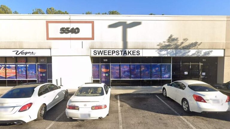 تسببت بوفاة طفليها!