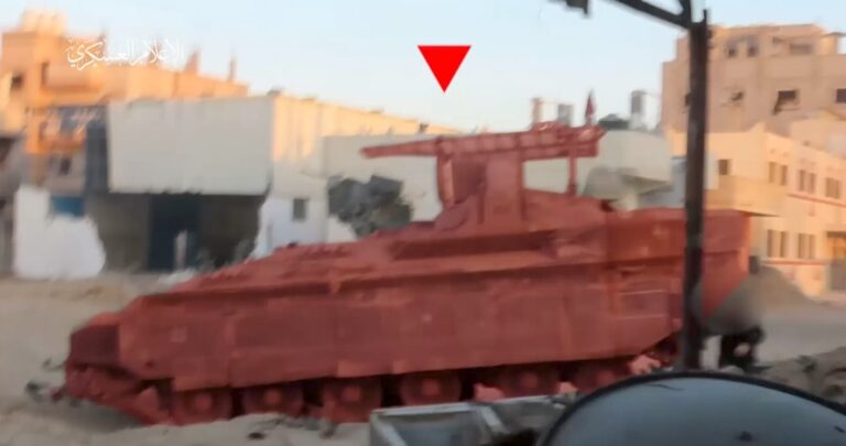 بالفيديو.. “القسام” تكمن لآليات العدو في رفح