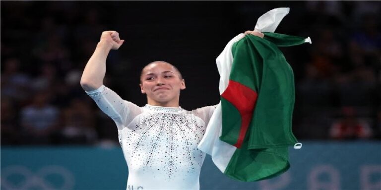 إبنة الـ 17 عاماً تُهدي العرب أول ميدالية ذهبية بأولمبياد باريس