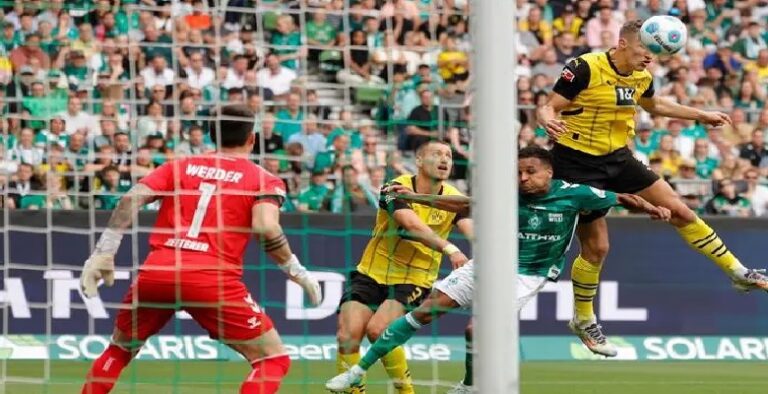 تعادل سلبي يحكم لقاء دورتموند وبريمن وتعادل مُثير بين شتوتغارت وماينز