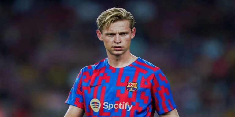 إصابة دي يونغ تتفاقم وبرشلونة قد يُخضعه لجراحة