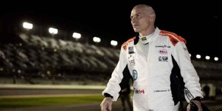 فيلنوف يغمز من قناة فرستابن: لا مكان له في فريق آخر