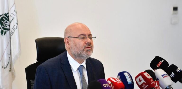 الأبيض: 8 مسشفيات خرجت بشكل كلي عن الخدمة