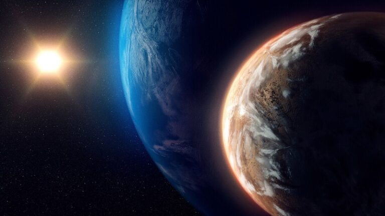 قمر جديد تكتسبه الأرض!